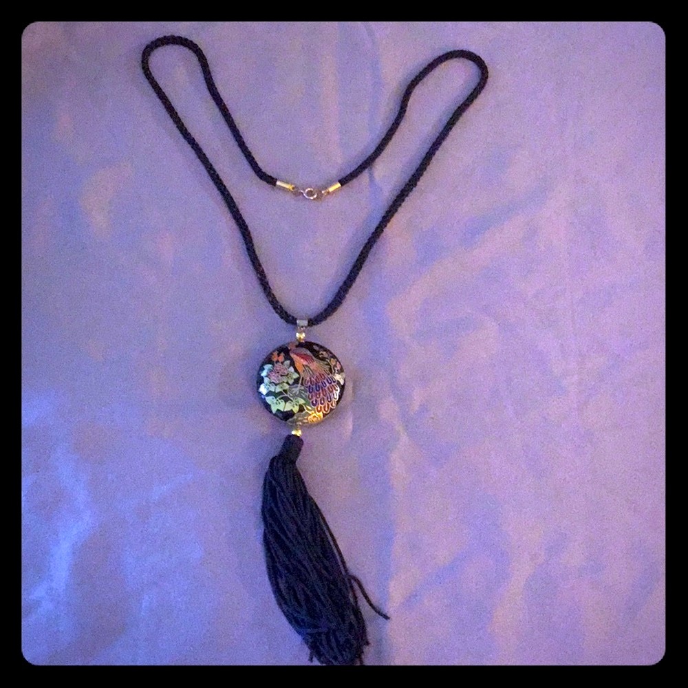 Peacock black fringe necklace